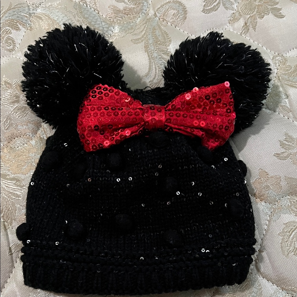 Disney Black  Minnie Mouse Stretch Hat with Red Bow